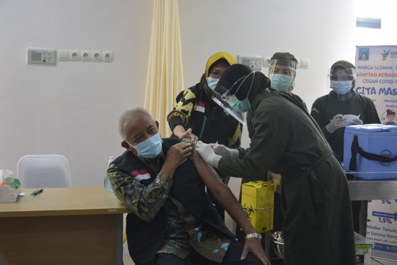 Dinkes Sleman Nakes bisa divaksin COVID-19 di seluruh fasyankes jurnalsumatra,DIY,sleman