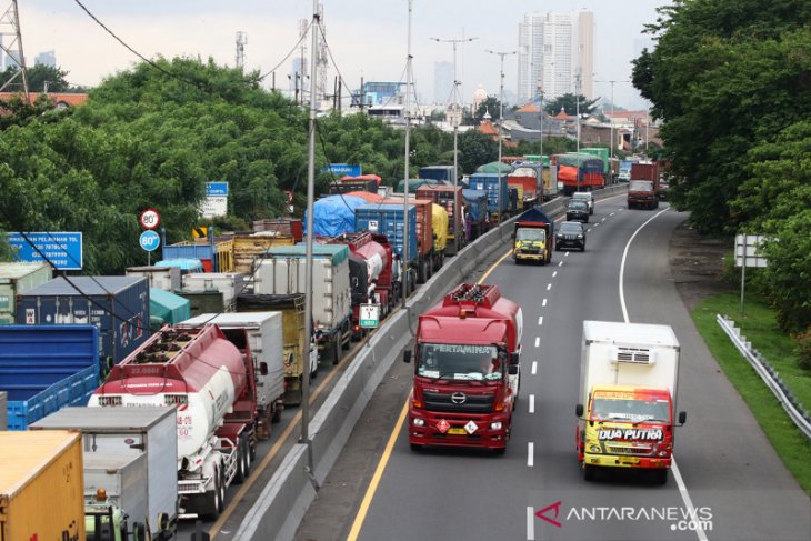 Dua lajur tol Surabaya-Gempol kembali dibuka