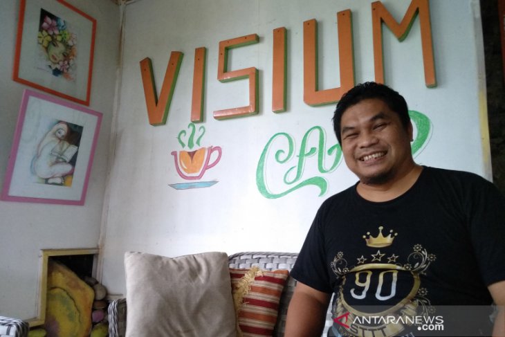 Menyulap tempat seram menjadi Taman Bahagia Indonesia