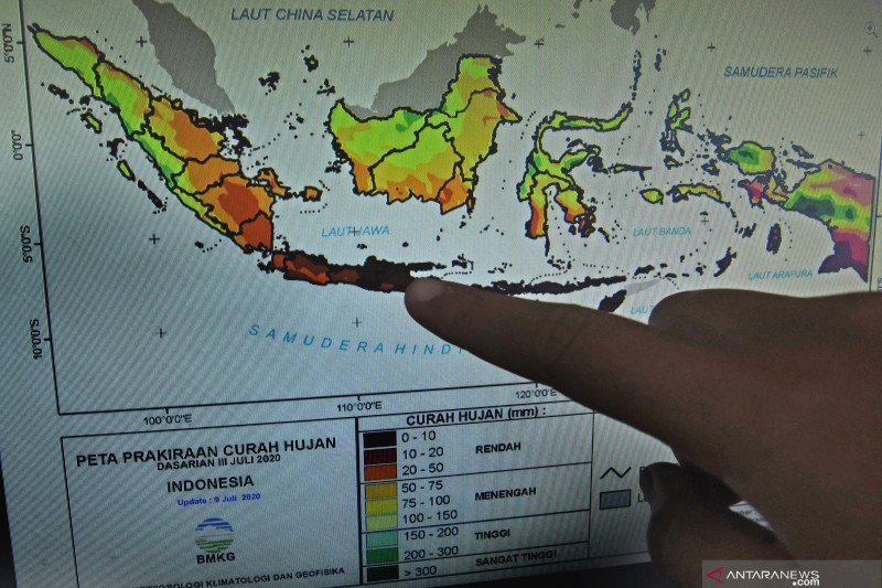 BMKG Waspadai potensi cuaca ekstrem sepekan ke depan