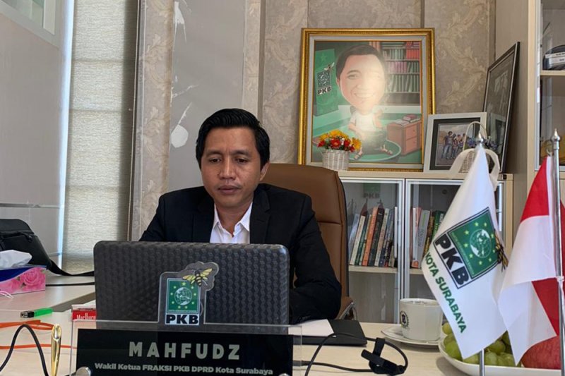 Mahfudz siap diberi tugas pimpin FPKB DPRD Surabaya
