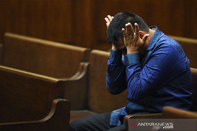 Mantan panitera PN Jakut didakwa cuci uang hingga Rp40,133 miliar