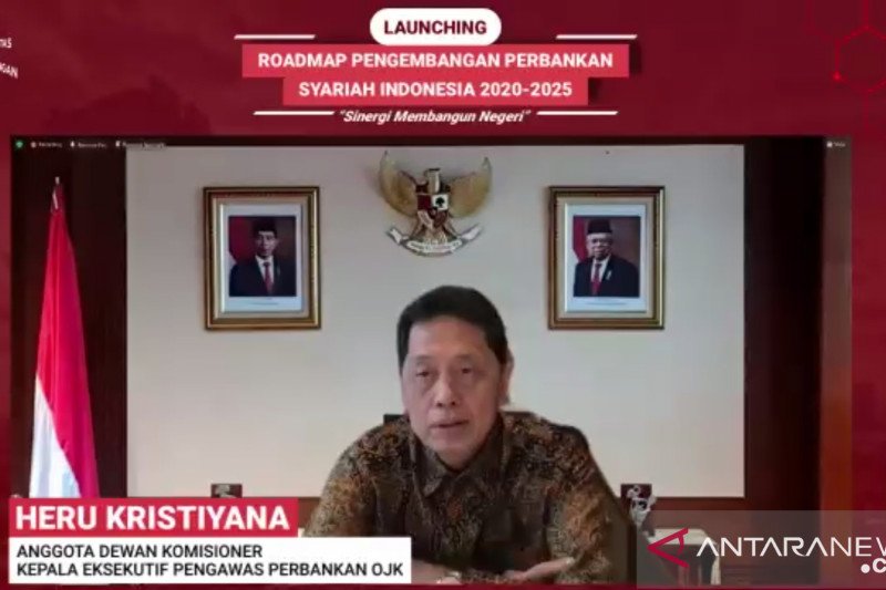 OJK luncurkan peta jalan pengembangan perbankan syariah 2020-2025