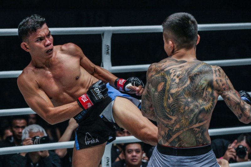 Paul Lumihi incar kemenangan hadapi Tial Thang