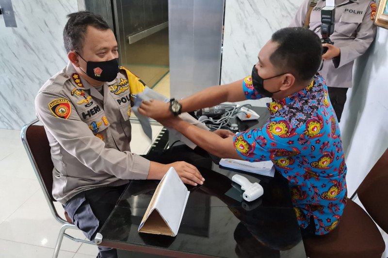 RSUD Mataram mulai vaksinasi nakes tahap dua
