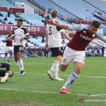 Dwigol Trezeguet bimbing Villa kembali ke jalur kemenangan