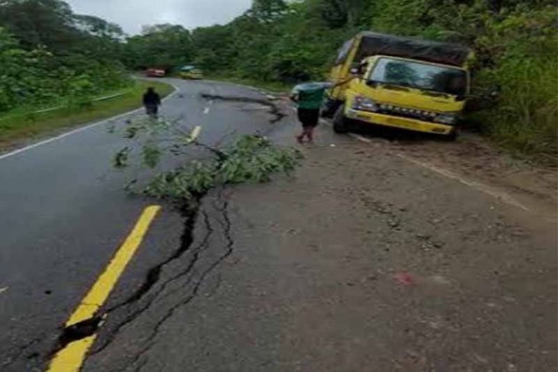 Dinas PUPR Kalteng minta BPJN tangani longsor KM 60 Muara Teweh