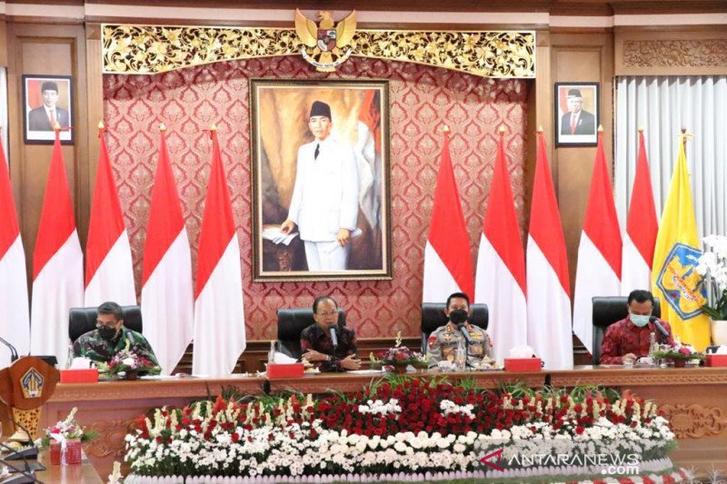 Gubernur Bali Perketat prokes hadapi lonjakan kasus COVID-19