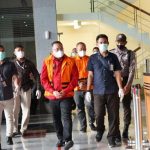 KPK amankan uang geledah kediaman pribadi Dodi Reza Alex Noerdin