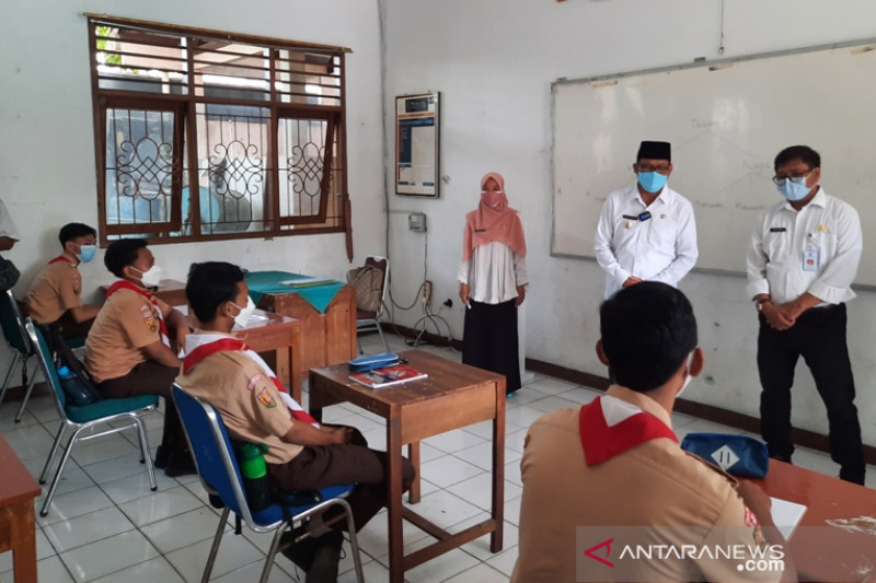 Pembelajaran tatap muka terbatas mulai dilaksanakan di Depok
