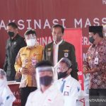 Presiden Vaksinasi massal dan prokes upaya maksimal akhiri pandemi