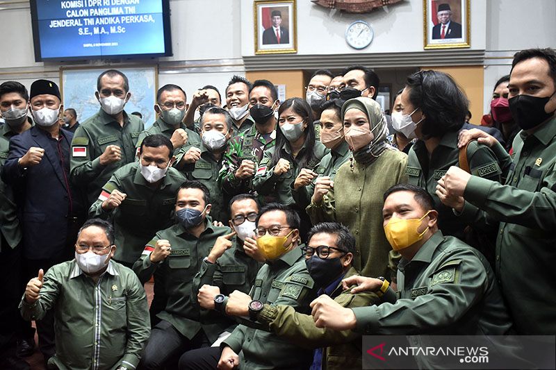 DPR RI gelar Paripurna ambil keputusan calon Panglima TNI